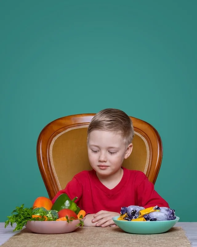 Dziecko z trudnym wyborem jedzenia
